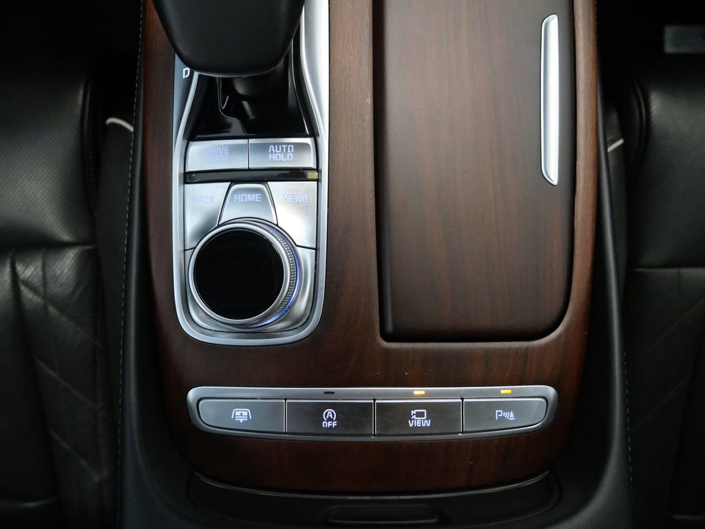 Used 2019 Kia K900 Luxury w/ VIP Package AWD/4WD image 35