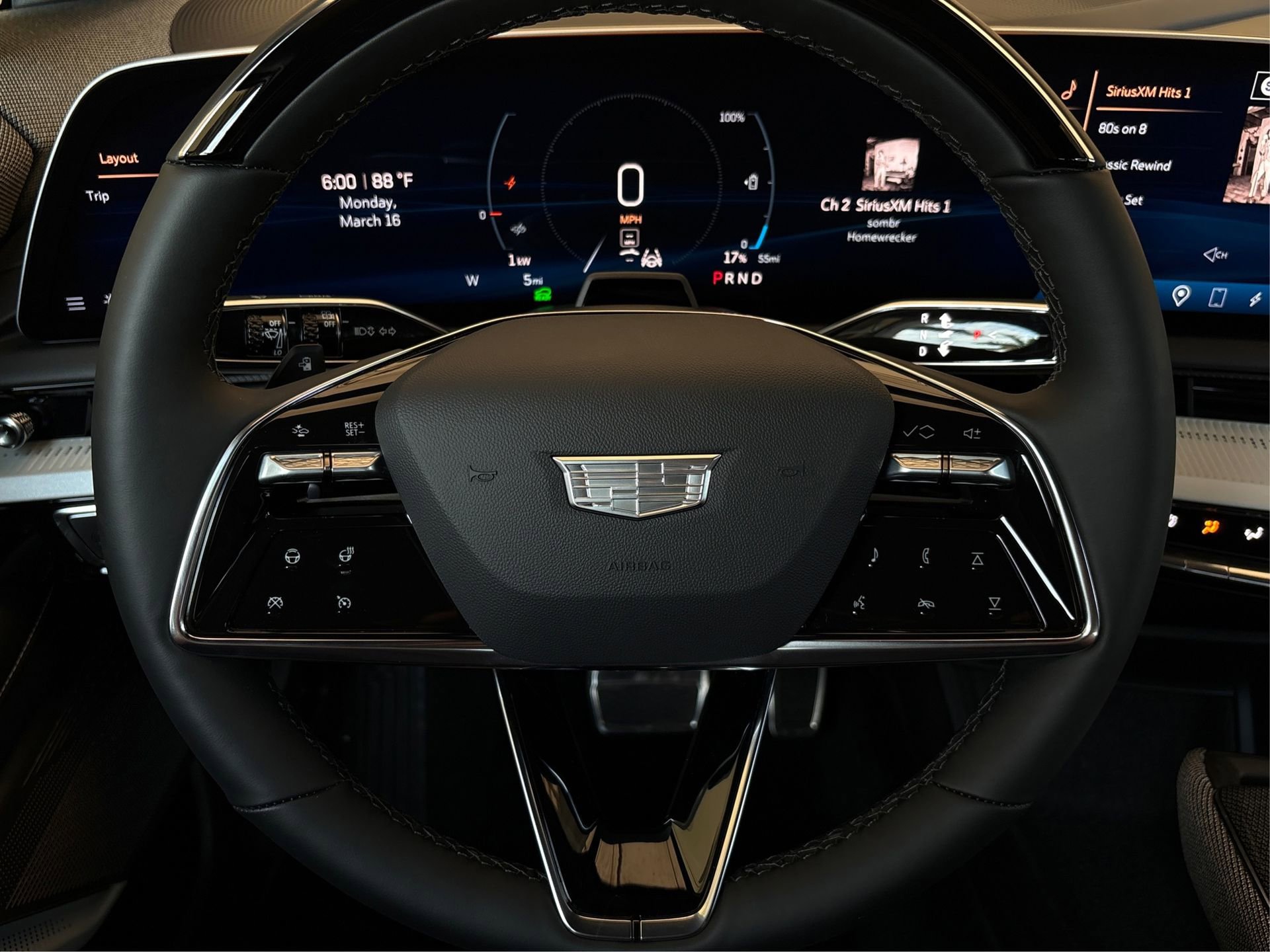 New 2026 Cadillac Optiq Luxury 1 image 19