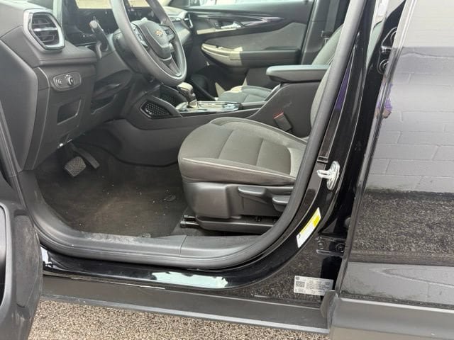 Certified 2024 Chevrolet TrailBlazer LT AWD/4WD image 19