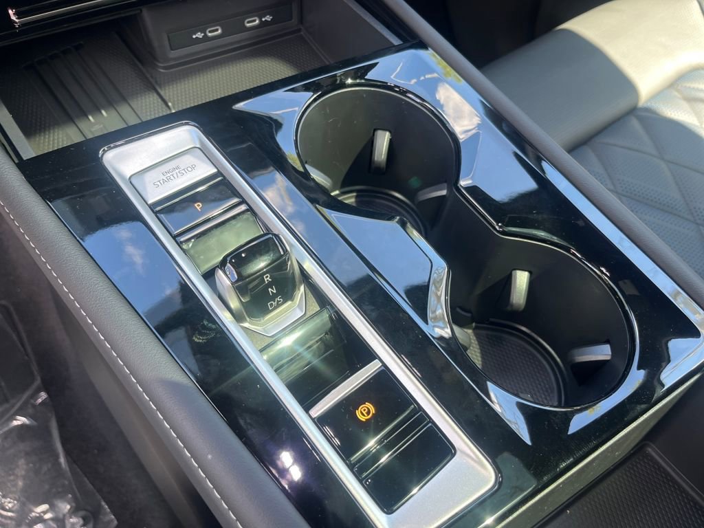 New 2026 Volkswagen Atlas Cross Sport SEL Premium R-Line image 15