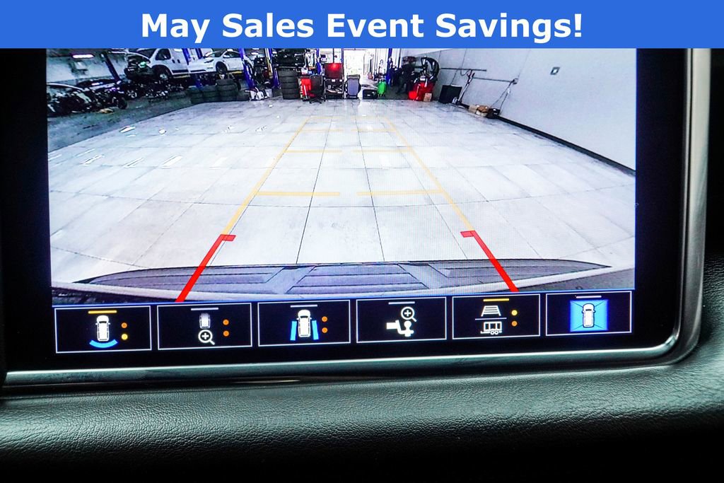 Used 2021 GMC Yukon Denali w/ Denali Premium Package AWD/4WD image 38
