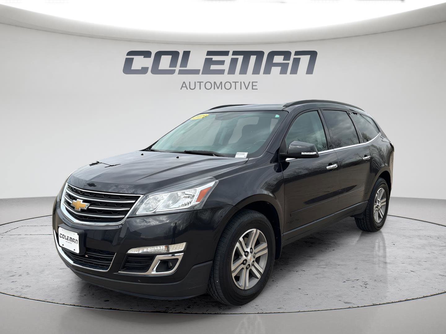 Used 2015 Chevrolet Traverse LT image 1
