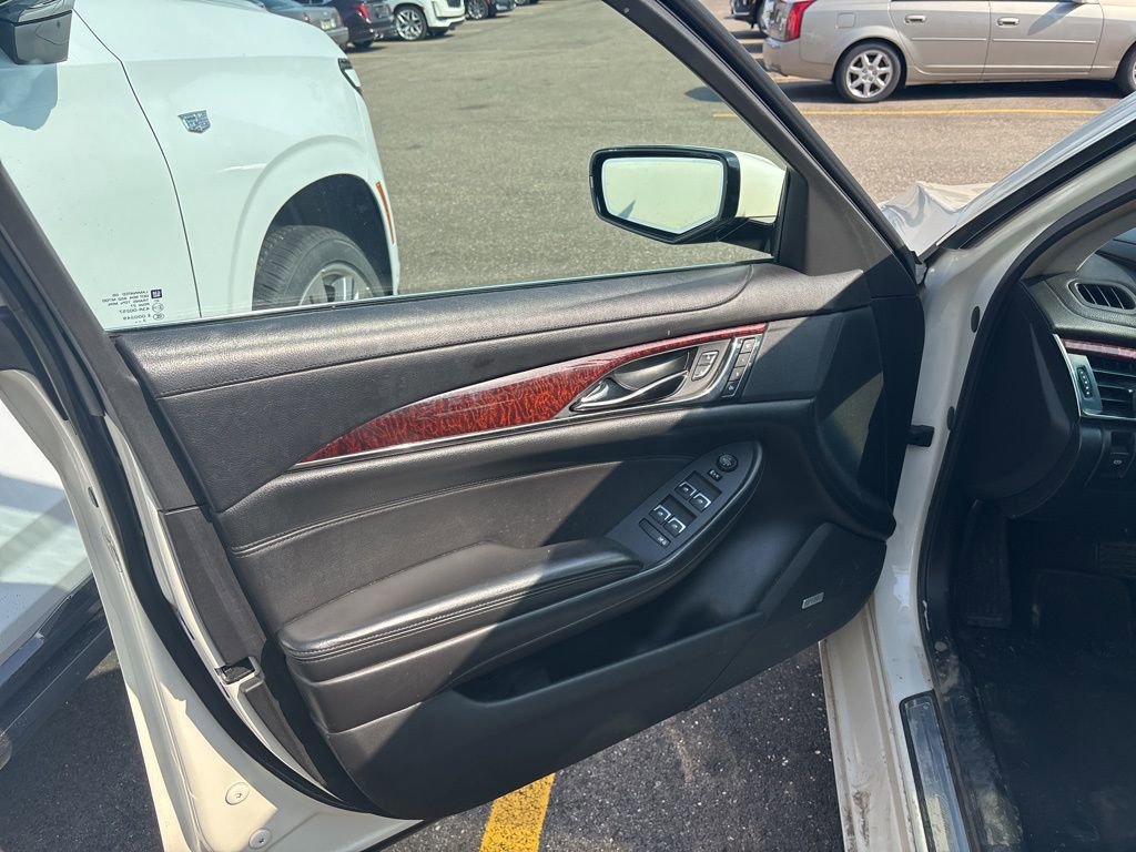 Used 2014 Cadillac CTS Luxury image 7