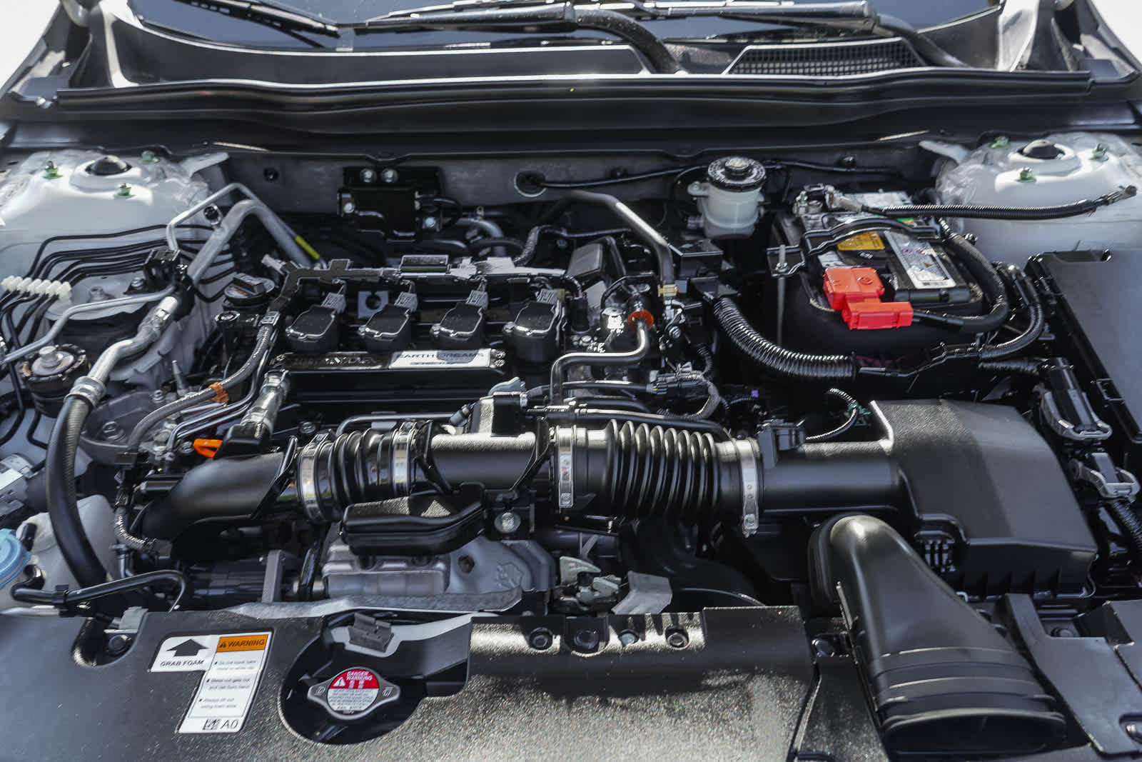 Used 2018 Honda Accord EX image 28