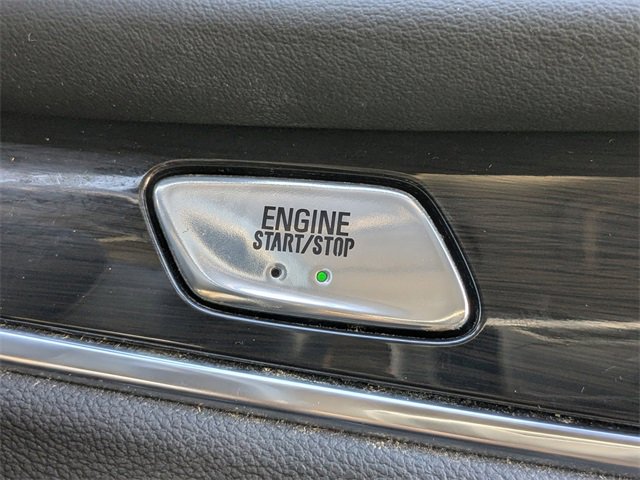 Used 2018 Buick Enclave Essence image 36