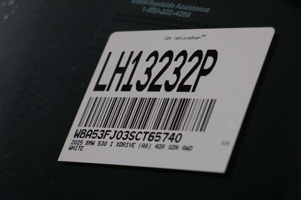 Used 2025 BMW 530i xDrive image 25