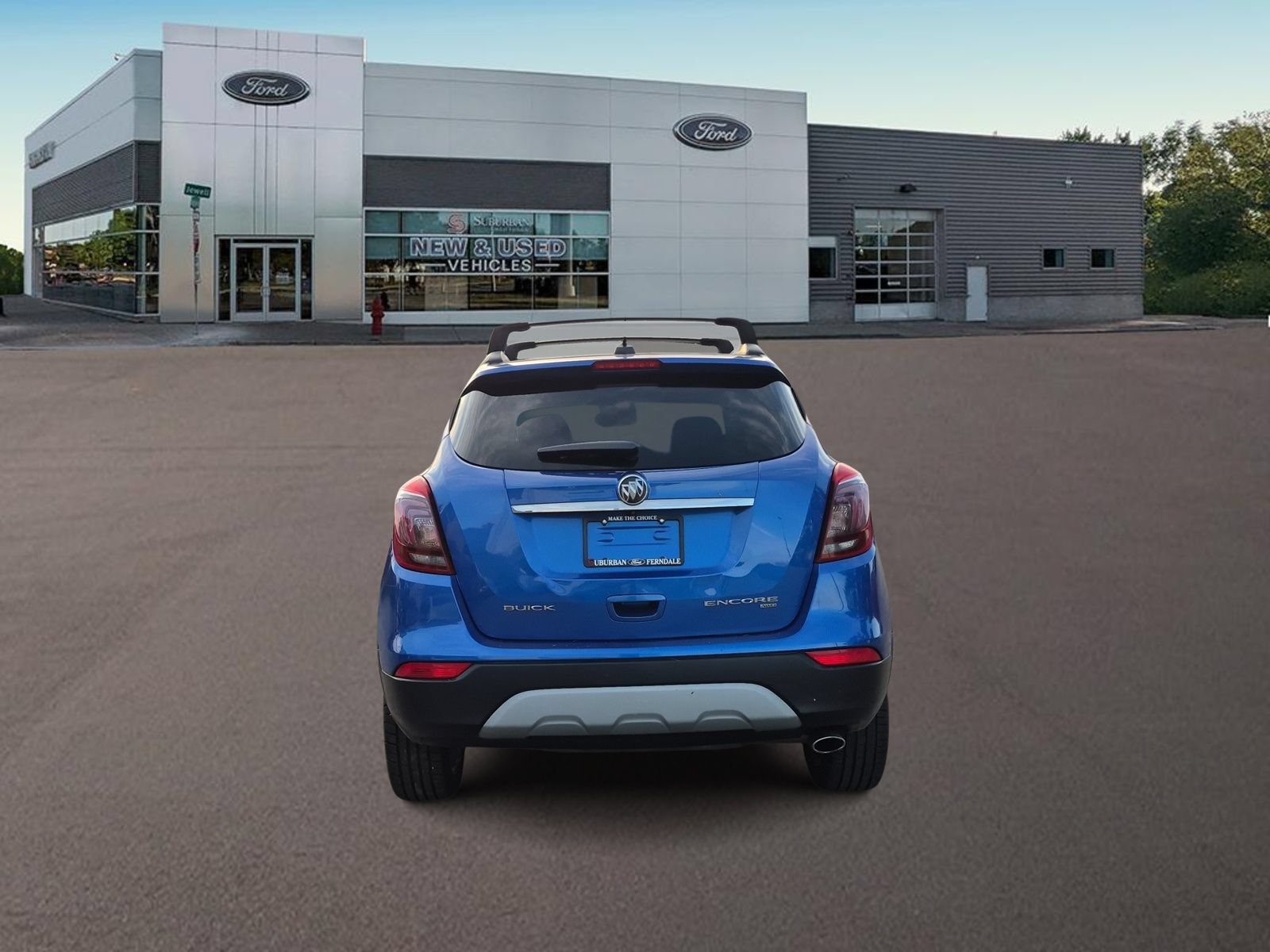 Used 2018 Buick Encore Essence AWD/4WD image 8