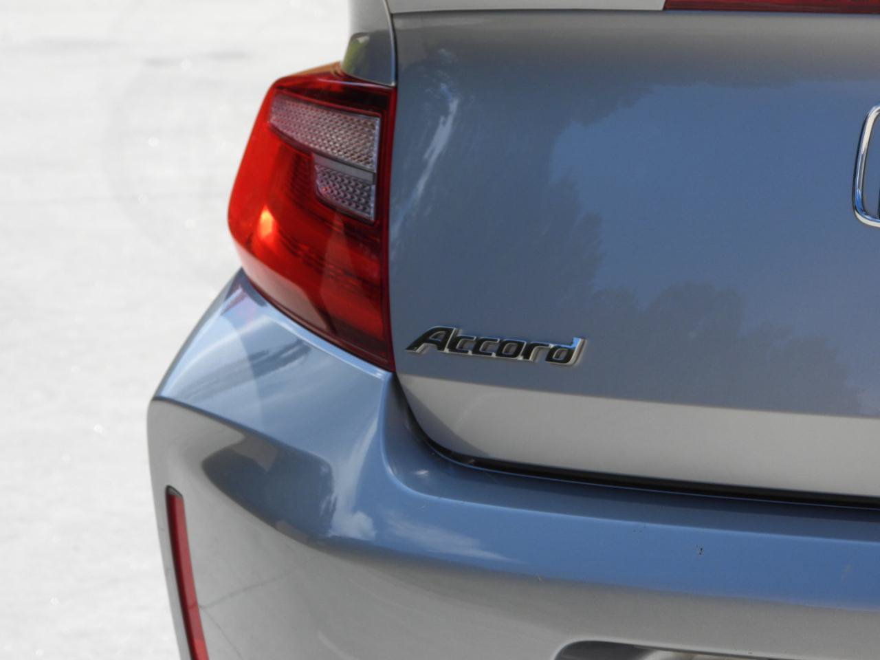 Used 2016 Honda Accord EX-L image 14