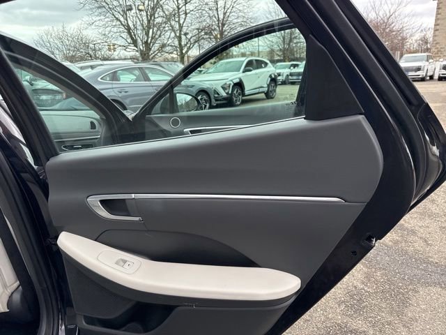 Used 2023 Hyundai Sonata SEL w/ Convenience Package image 32