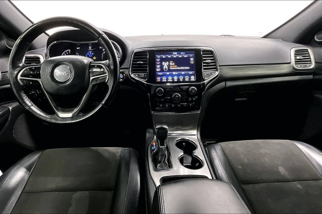 Used 2020 Jeep Grand Cherokee Altitude AWD/4WD image 17
