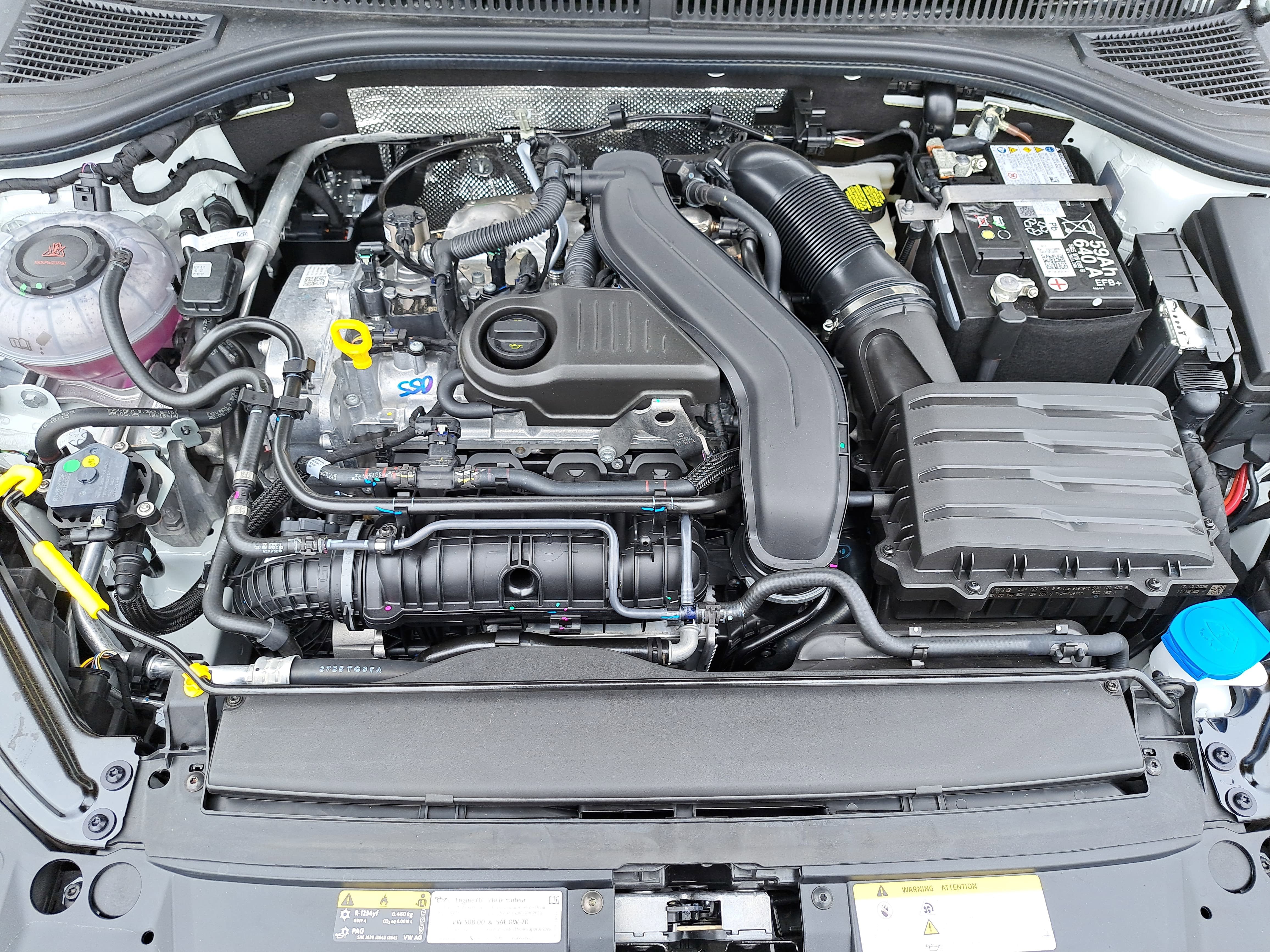 New 2026 Volkswagen Jetta SE FWD image 28