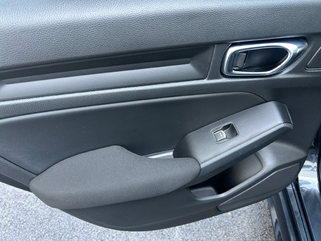 Certified 2025 Honda Civic Sport image 16