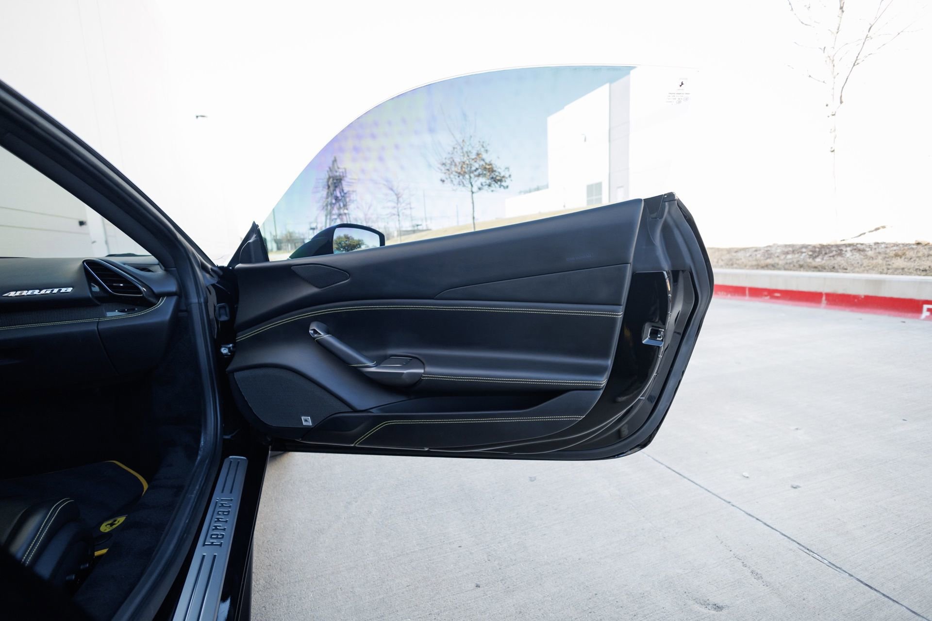 Used 2017 Ferrari 488 GTB image 57