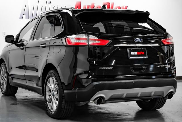 Used 2019 Ford Edge Titanium image 17