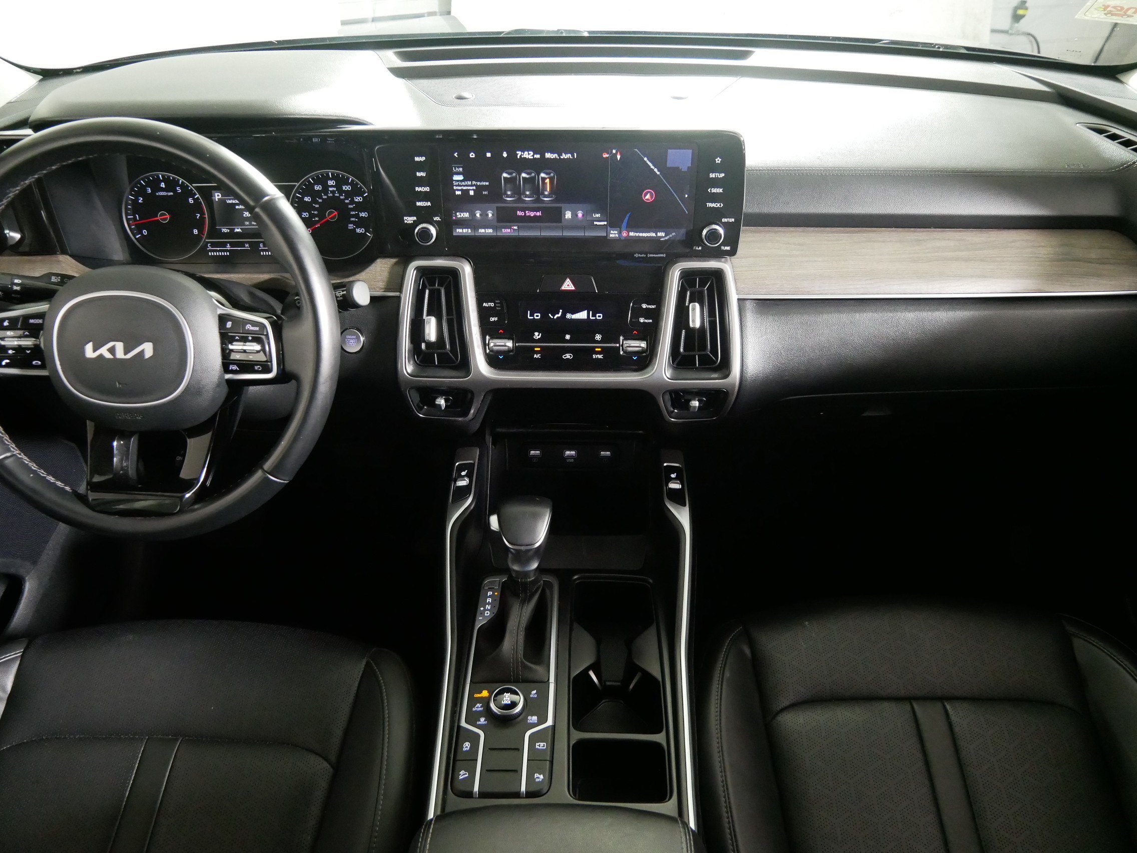 Used 2022 Kia Sorento S AWD/4WD image 10