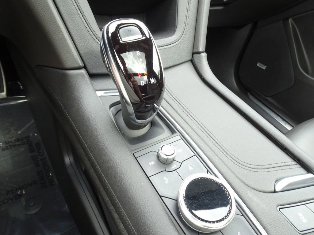 Certified 2023 Cadillac XT5 Sportv w/ Technology Package AWD/4WD image 18