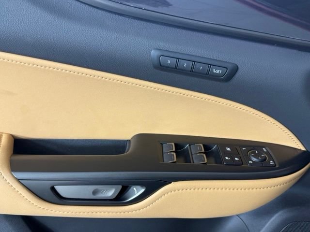 Used 2025 Lexus NX 350 AWD w/ Accessory Package (Z2) image 18