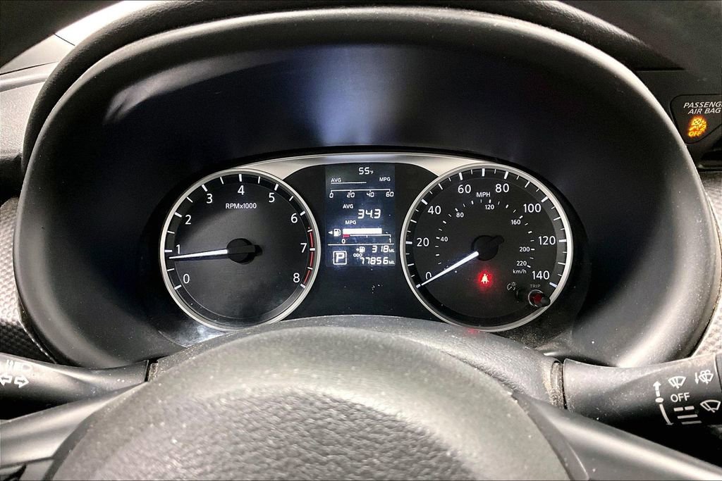 Used 2018 Nissan Kicks S image 25