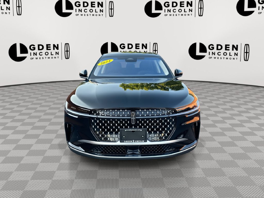 Certified 2024 Lincoln Nautilus Premier AWD/4WD image 3