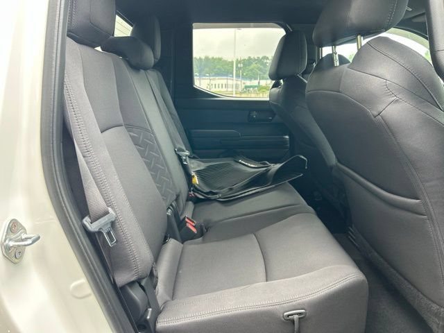 Certified 2024 Toyota Tacoma SR5 AWD/4WD image 35