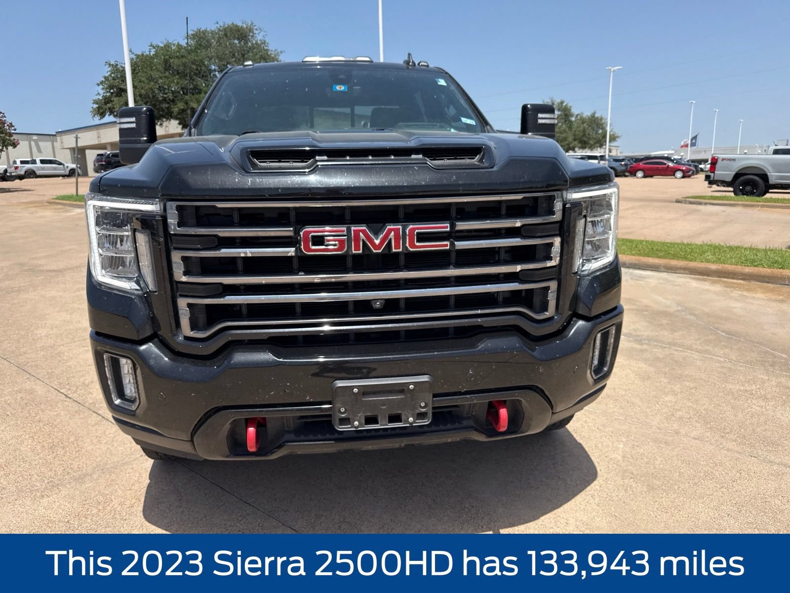 Used 2023 GMC Sierra 2500 AT4 w/ AT4 Premium Plus Package AWD/4WD video 2