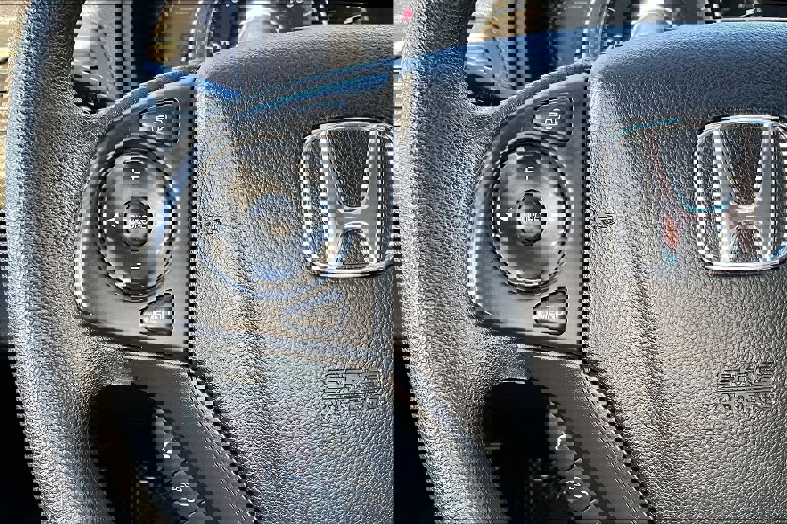 Used 2015 Honda CR-V LX image 16