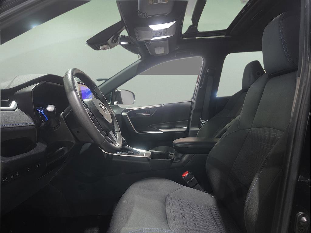 Certified 2024 Toyota RAV4 SE w/ Convenience Package AWD/4WD image 20