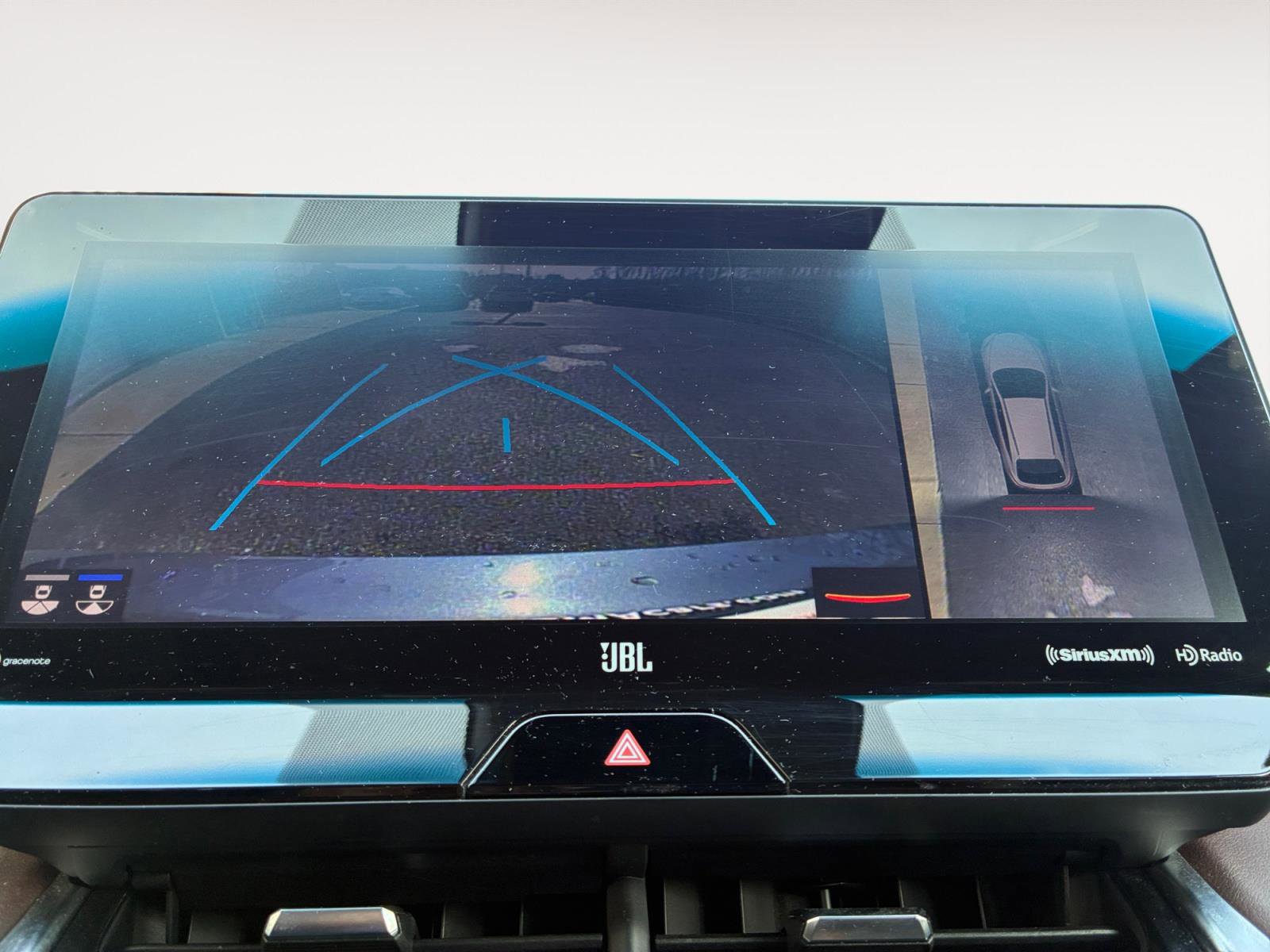 Used 2021 Toyota Venza Limited w/ Advanced Technology Package image 17