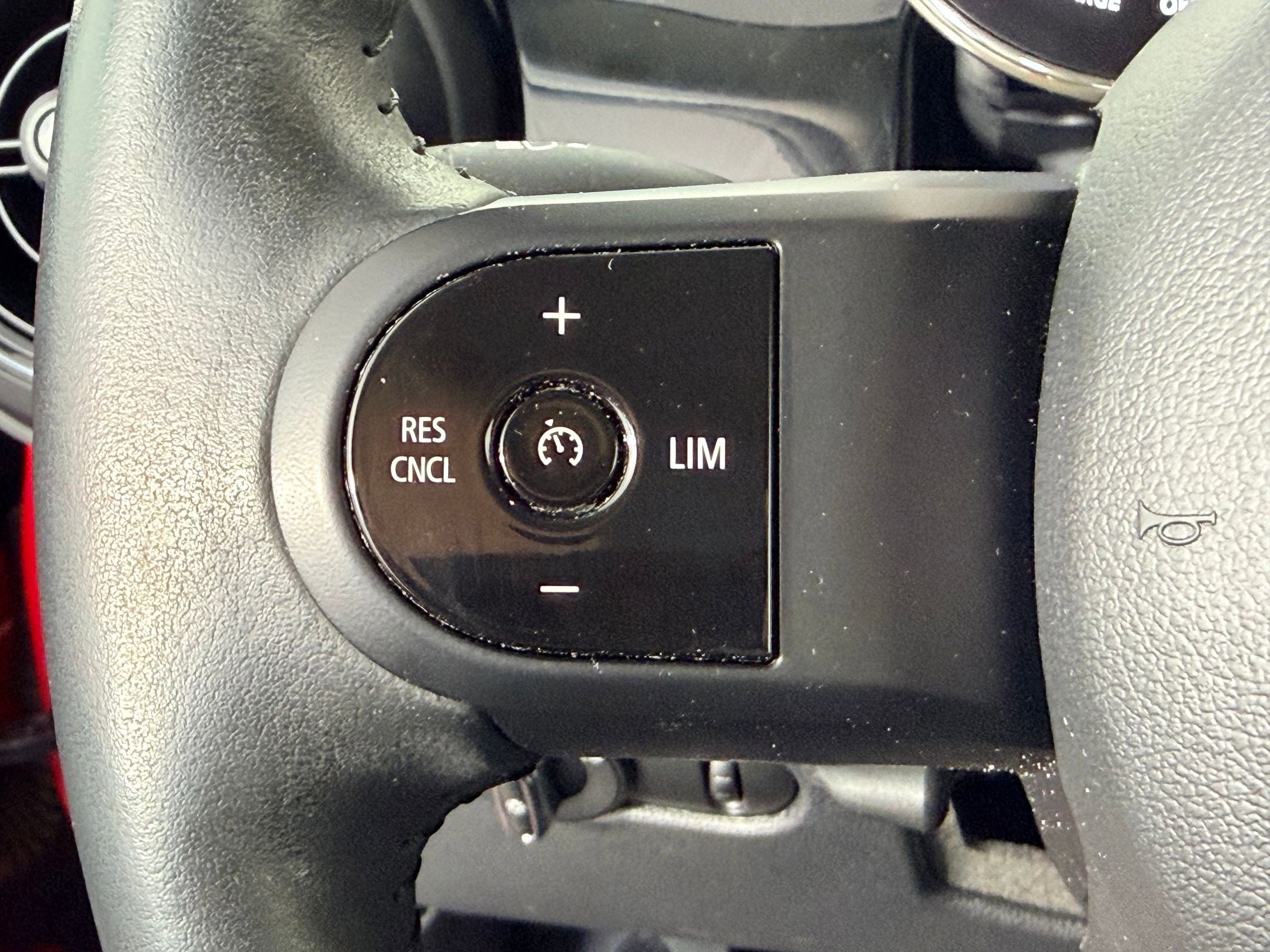 Certified 2024 MINI Cooper SE image 14