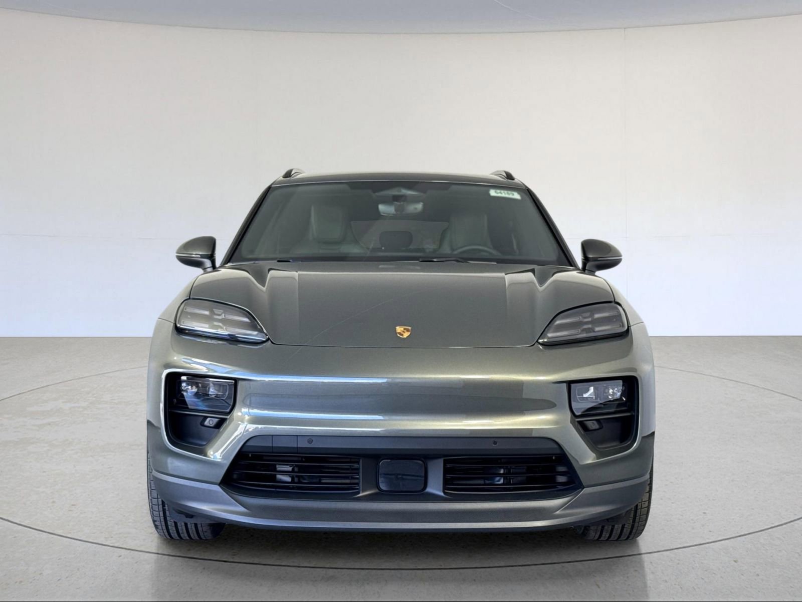 New 2025 Porsche Macan Electric image 11