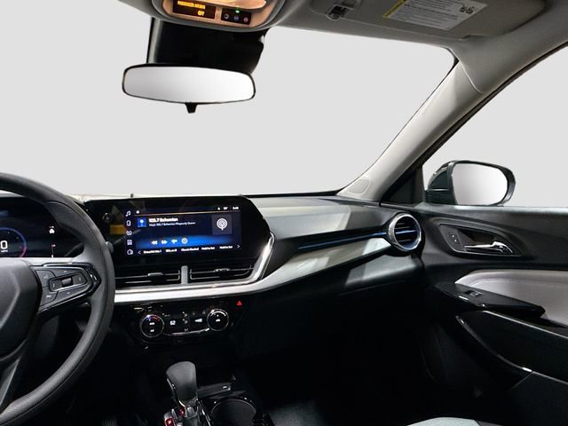 New 2026 Chevrolet Trax LT image 24