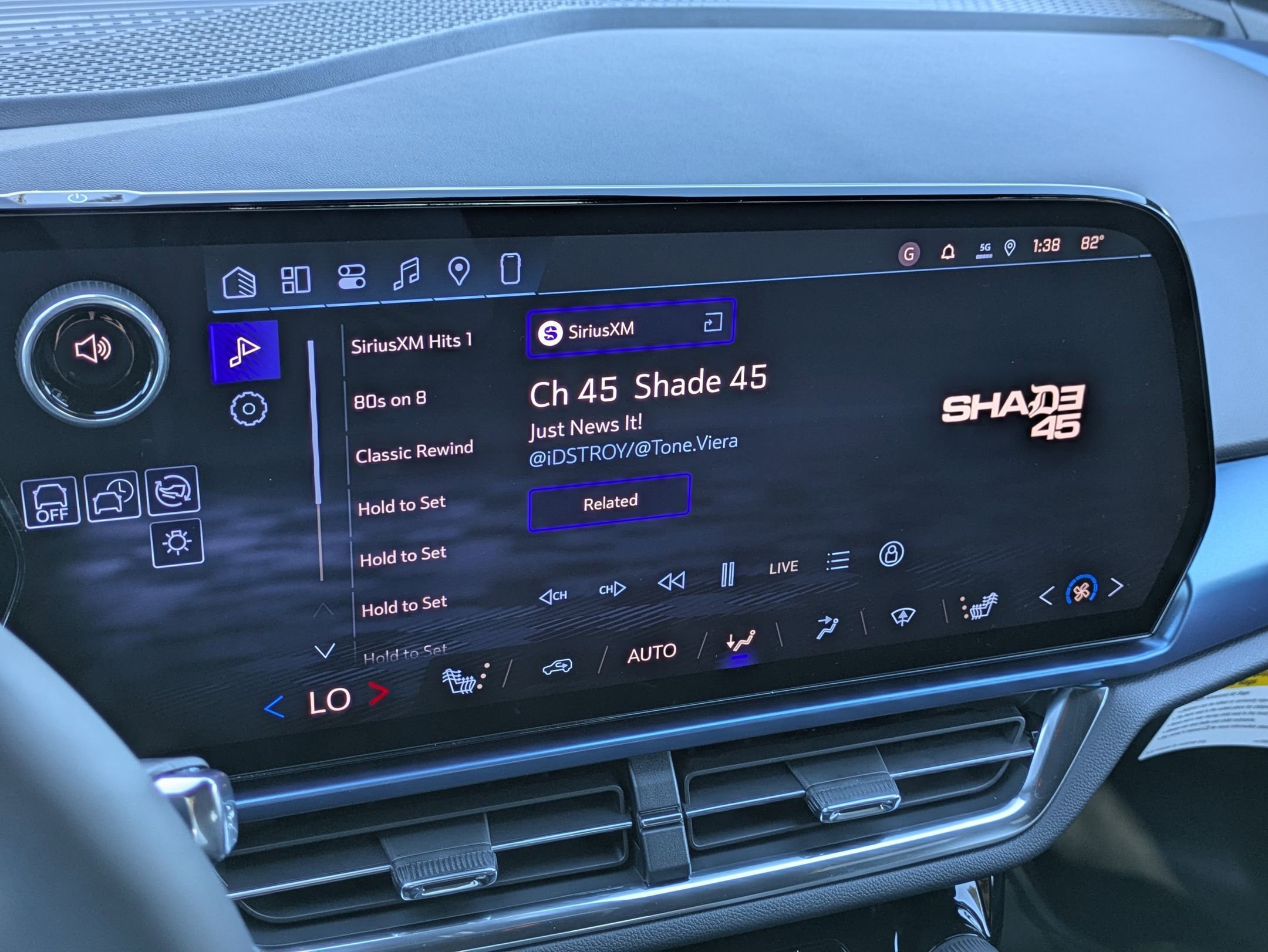 Used 2026 Chevrolet Equinox EV LT w/ LPO, All-Weather Mat Package image 16