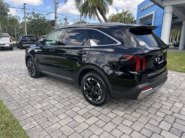 Used 2026 Kia Sorento S w/ S Panoramic Sunroof Package FWD image 32