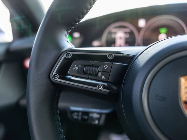 New 2026 Porsche Taycan image 32