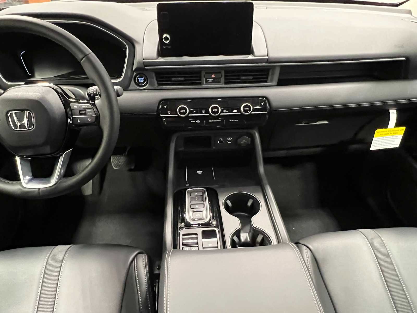 New 2025 Honda Pilot EX-L image 16