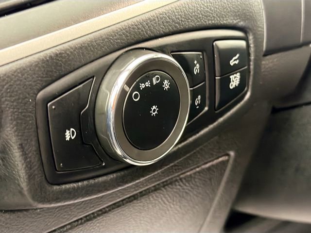 Used 2024 Ford Edge SEL w/ Convenience Package AWD/4WD image 10