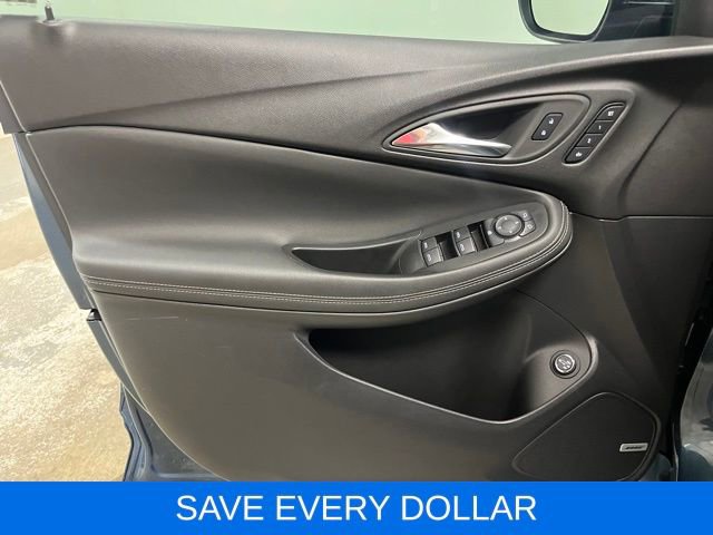 Used 2024 Buick Encore GX Avenir w/ Avenir Convenience Package AWD/4WD image 18