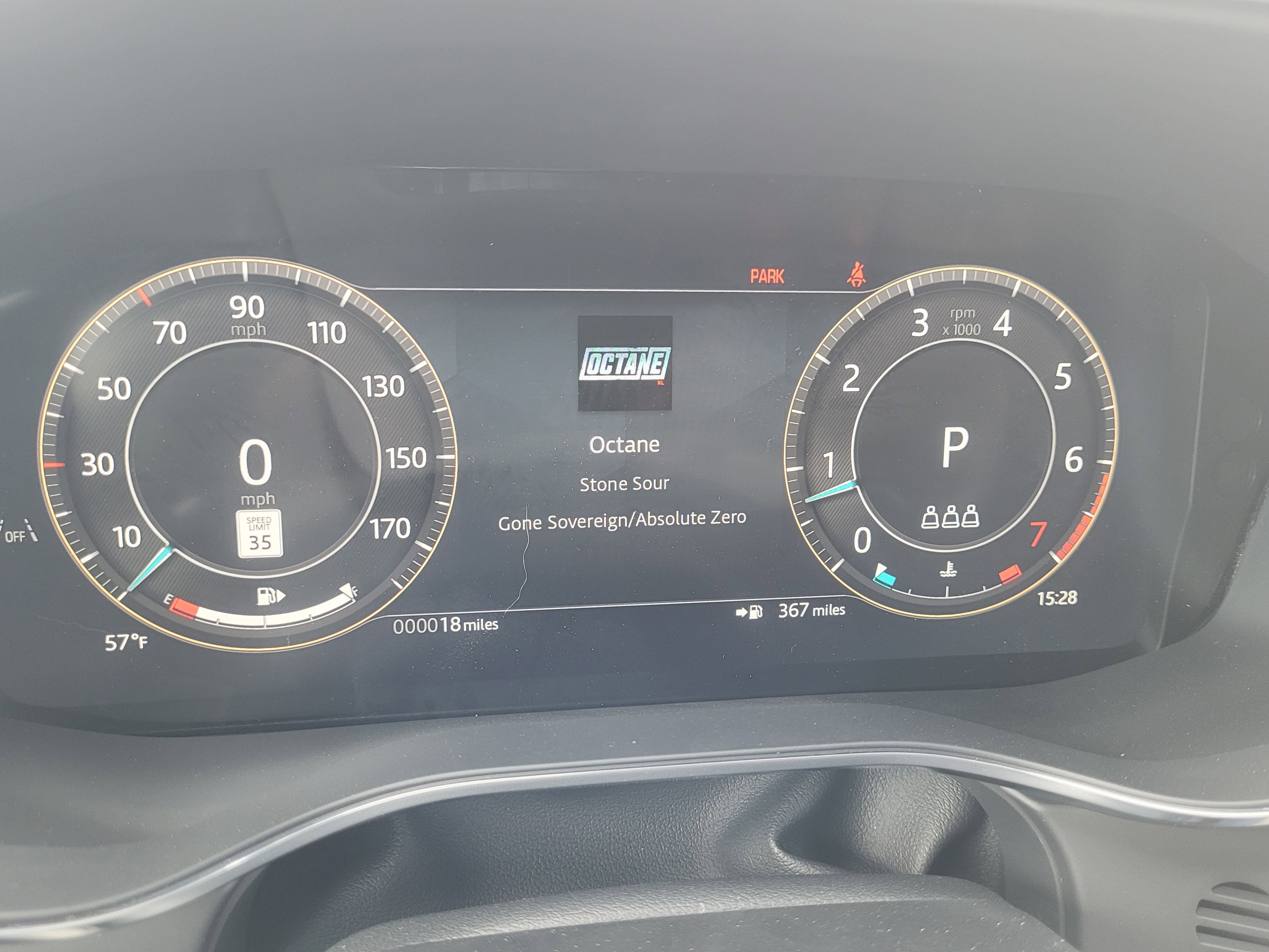 New 2026 Jaguar F-PACE R-Dynamic S image 9