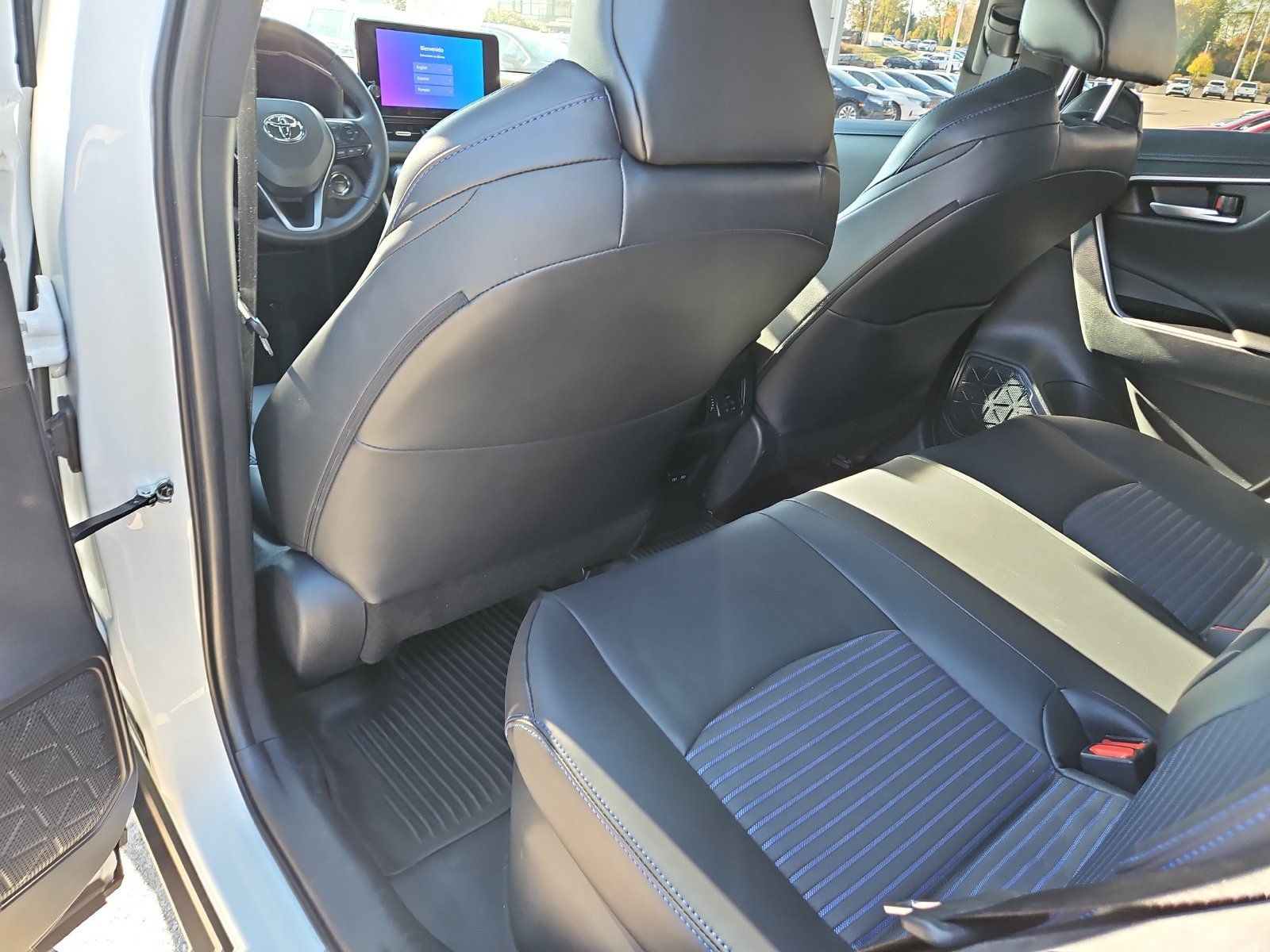 Used 2023 Toyota RAV4 XSE w/ XSE Grade Weather Package AWD/4WD image 14