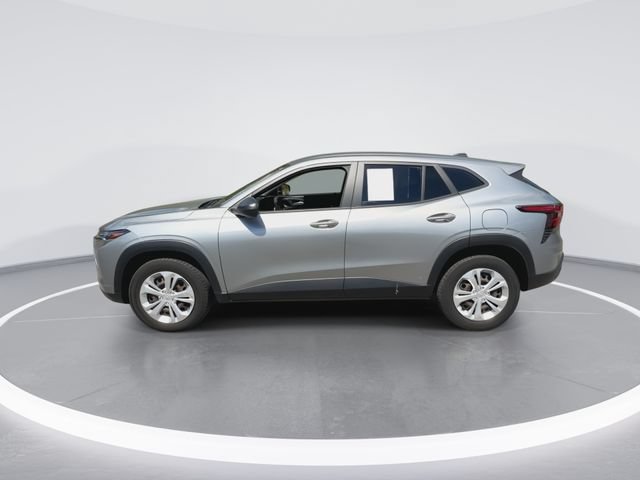 Used 2024 Chevrolet Trax LS FWD image 7