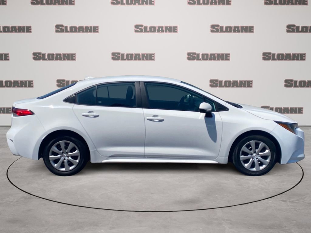 Used 2024 Toyota Corolla LE FWD image 6