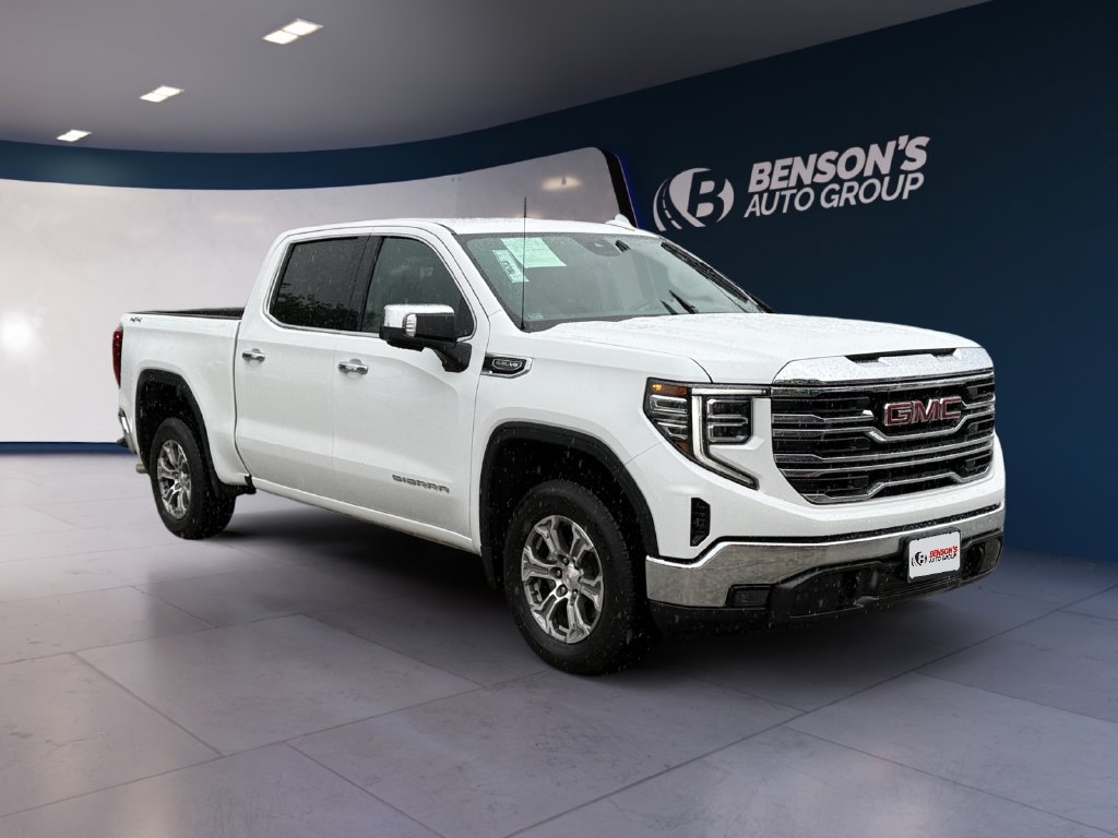 Used 2025 GMC Sierra 1500 SLT AWD/4WD image 7