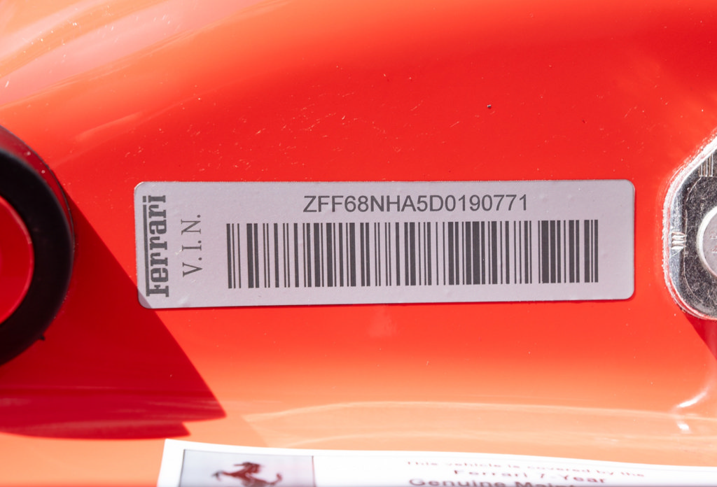 Used 2013 Ferrari 458 Spider RWD image 60