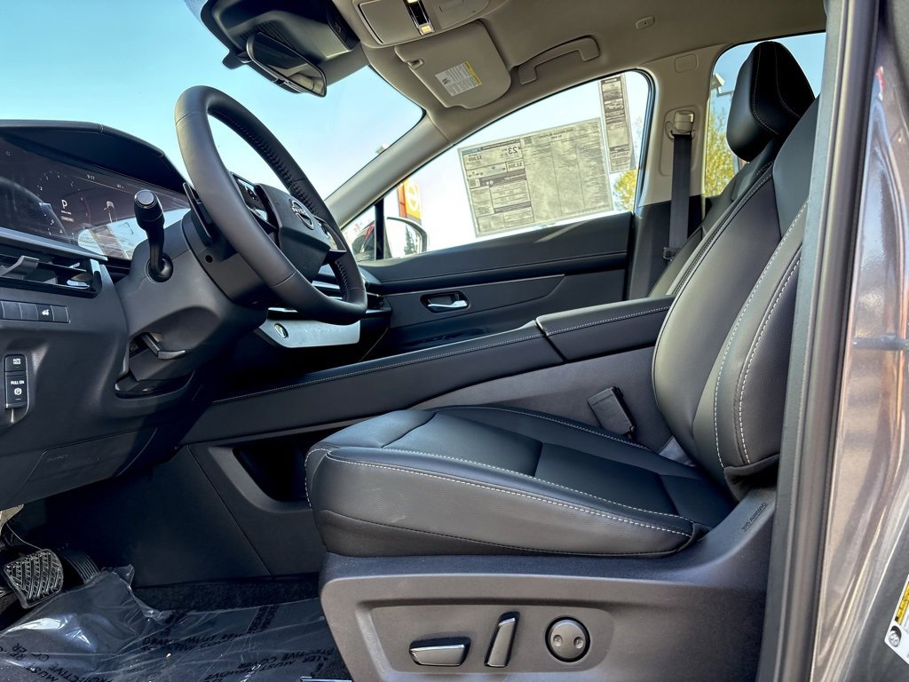 New 2025 Nissan Murano SV image 19