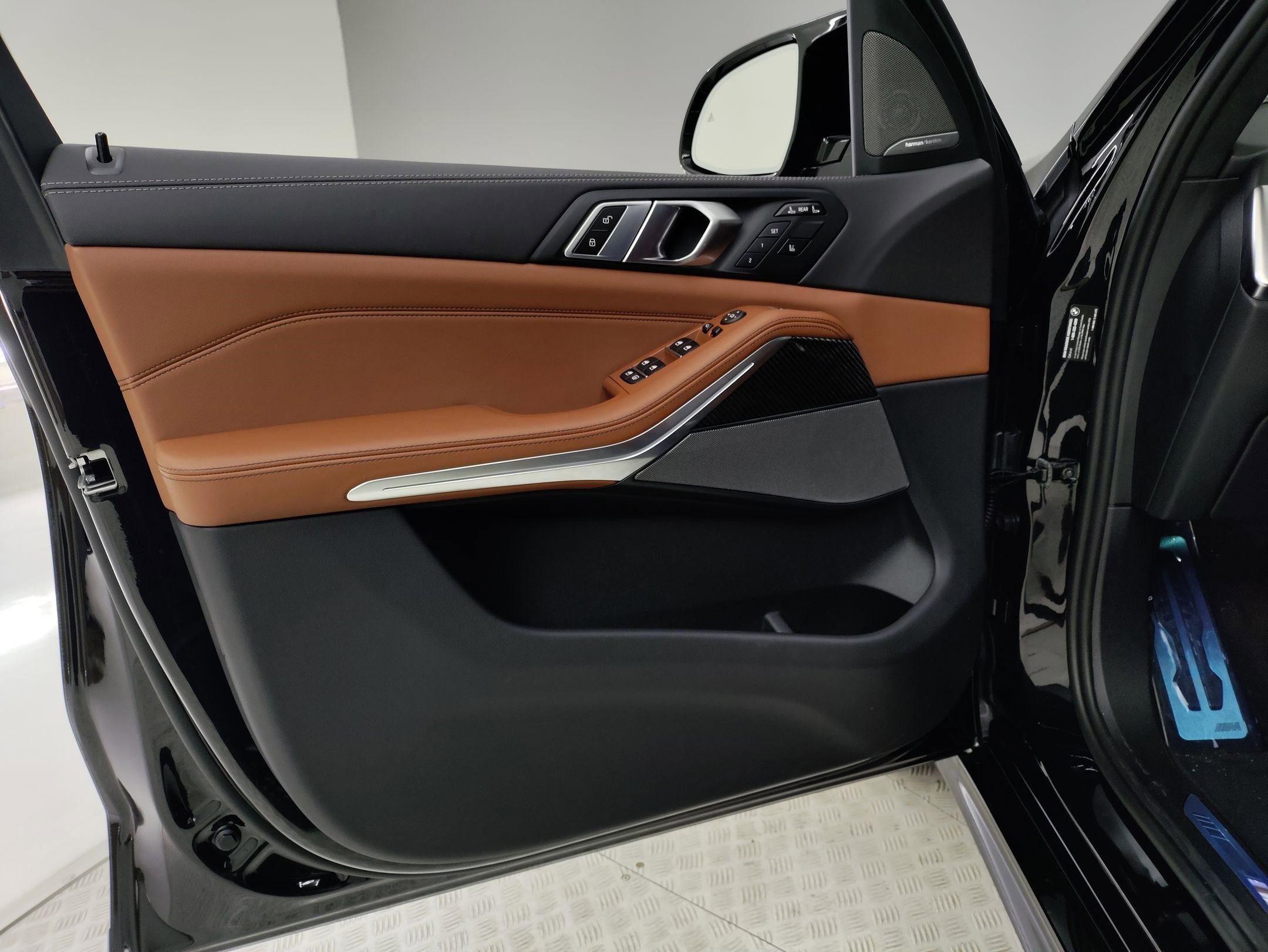 New 2026 BMW X7 M60i image 12