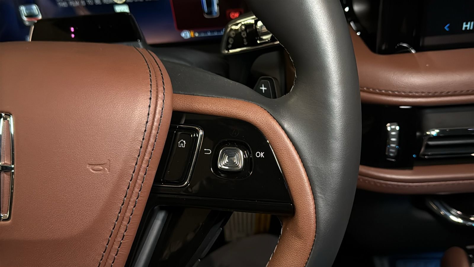 New 2026 Lincoln Aviator Reserve AWD/4WD image 27