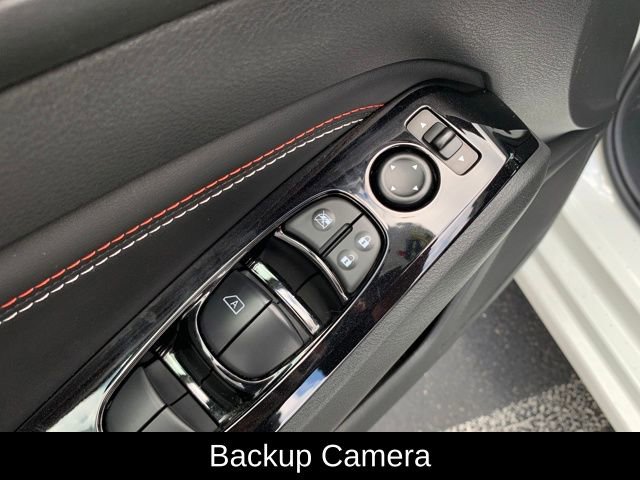 Used 2023 Nissan Altima 2.5 SR w/ SR Premium Package image 13