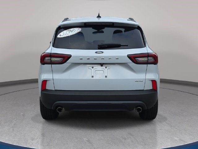 Used 2025 Ford Escape ST-Line Select AWD/4WD image 6