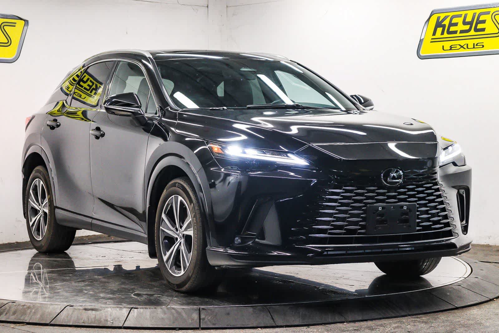 Used 2024 Lexus RX 350h w/ Convenience Package AWD/4WD image 3