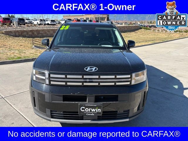 Used 2025 Hyundai Santa Fe SEL image 2